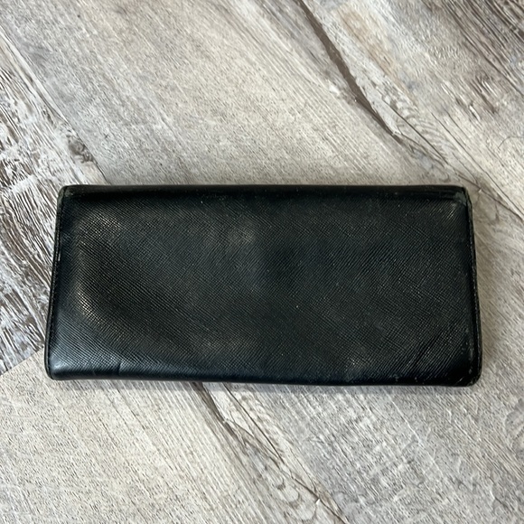 Prada Wallet - Picture 3 of 10